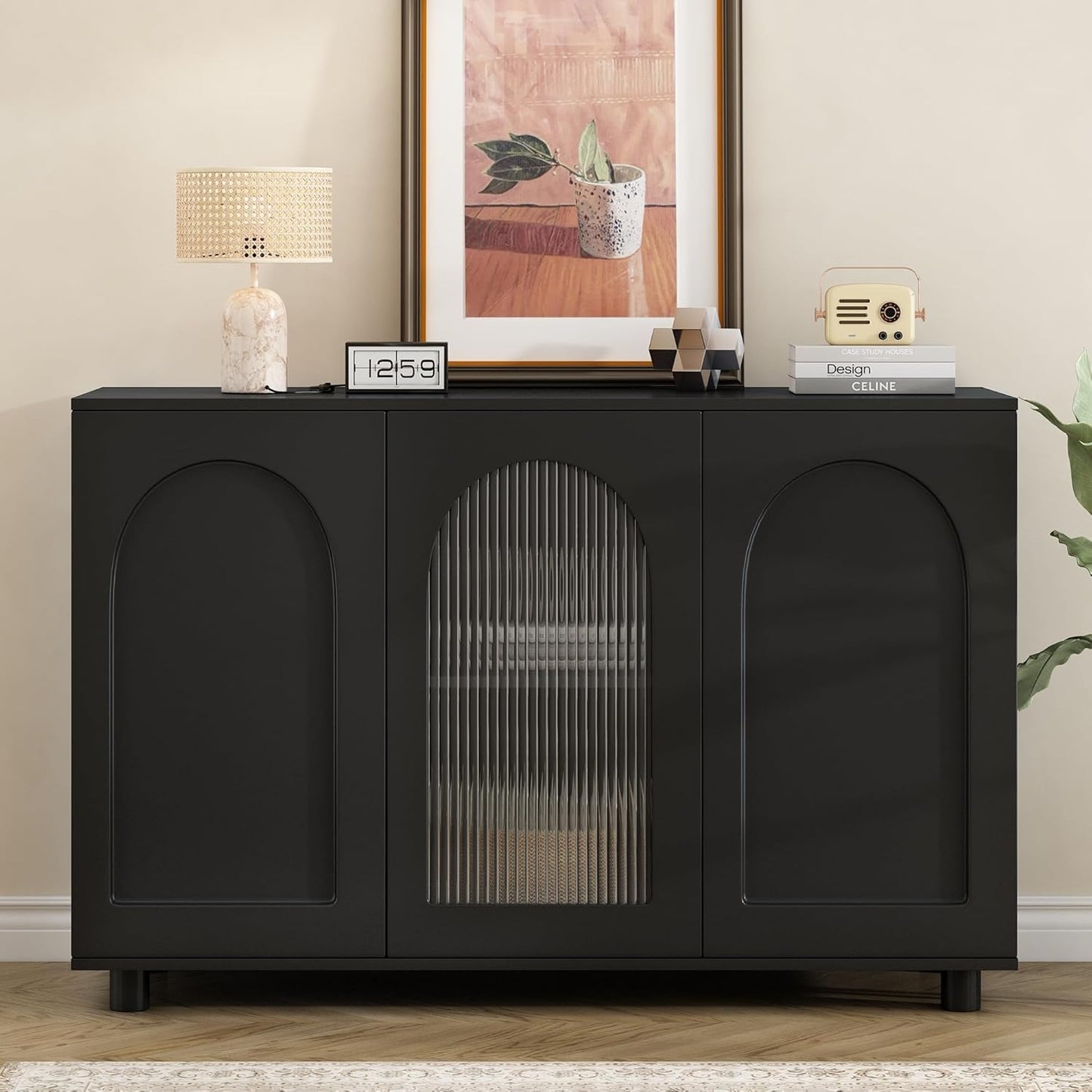 Sideboard mit 3 Tueren und Glastuer im schlichten Design